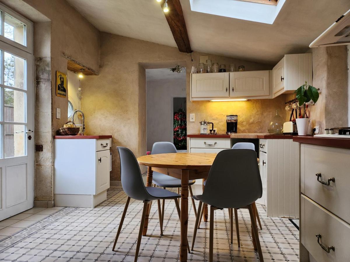 Maison Chaleureuse Et Familiale. Nalliers  Eksteriør billede